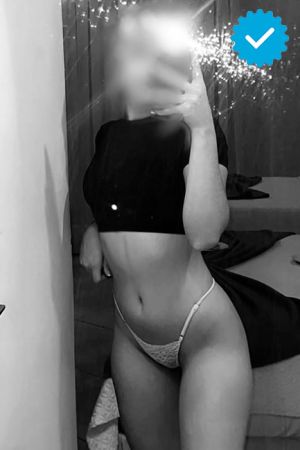 Ruth || asunhot.com
